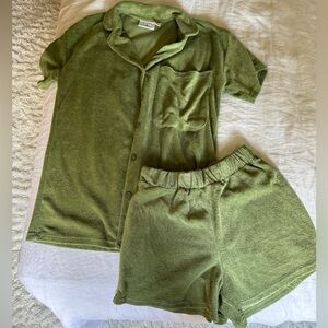 Grey Bandit Green Hotel California Terry Cloth Set